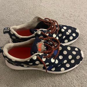Polkadot Nike Roshes